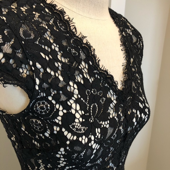 H&M black and ivory lace dress - Picture 2 of 8